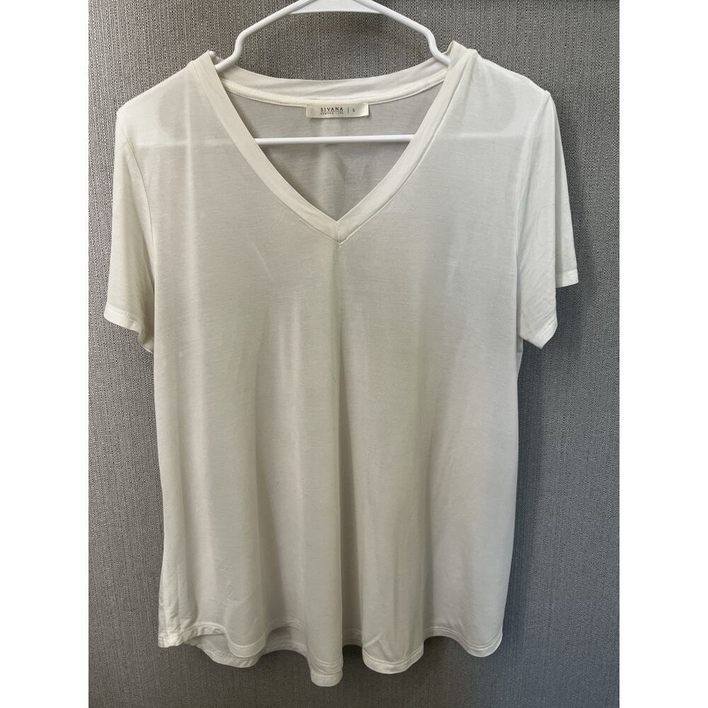 Bamboo V-NeckTee White Quiet Luxury Everyday Comfort by Sivana Size Small